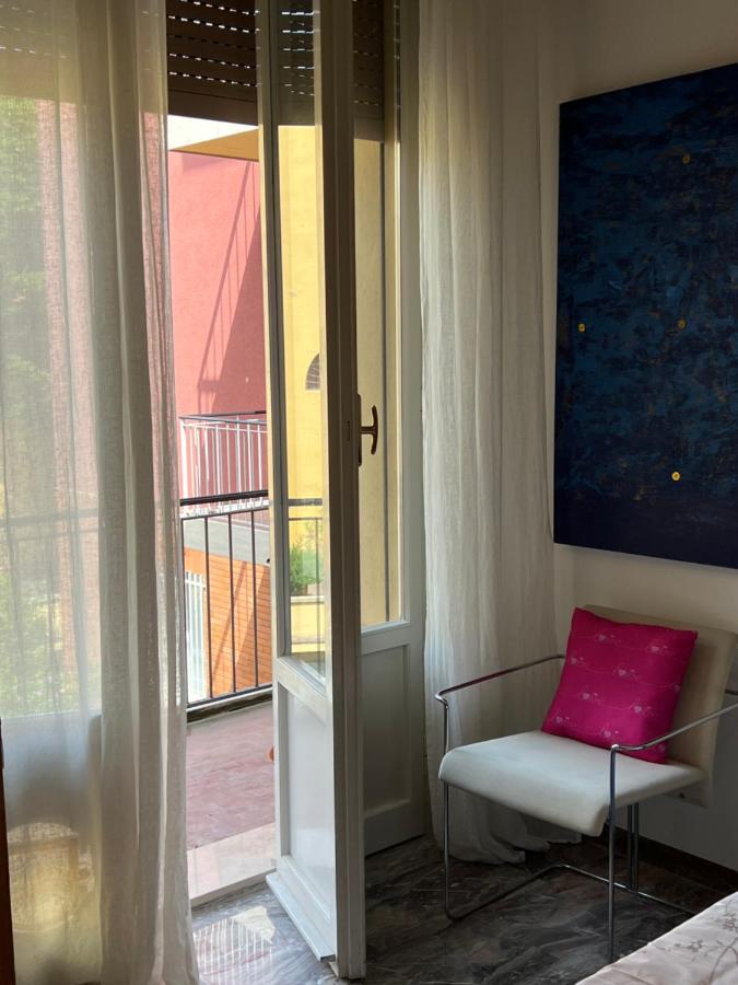 Moonlight Centro Bologna Hotel Exterior photo